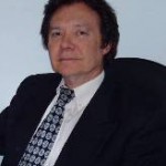 Dr. Carlos Roberto Momo